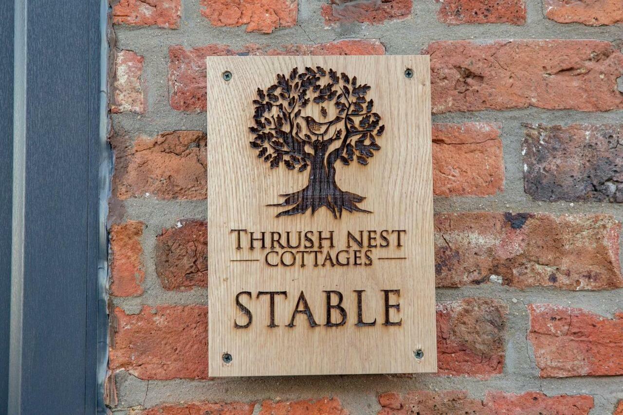Thrush Nest Cottages - Wren Cottage Sleeps 4, 2 Bedrooms & Stable Cottage Sleeps 2, 1 Bedroom York Exterior photo